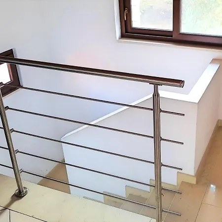 Elegant In 75 M² With Balcony Verona