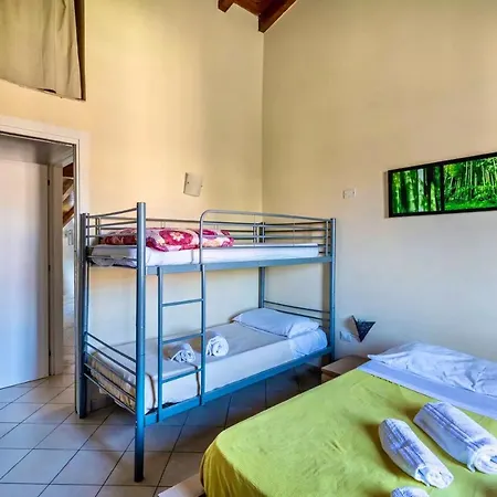 Elegant In 75 M² With Balcony Verona